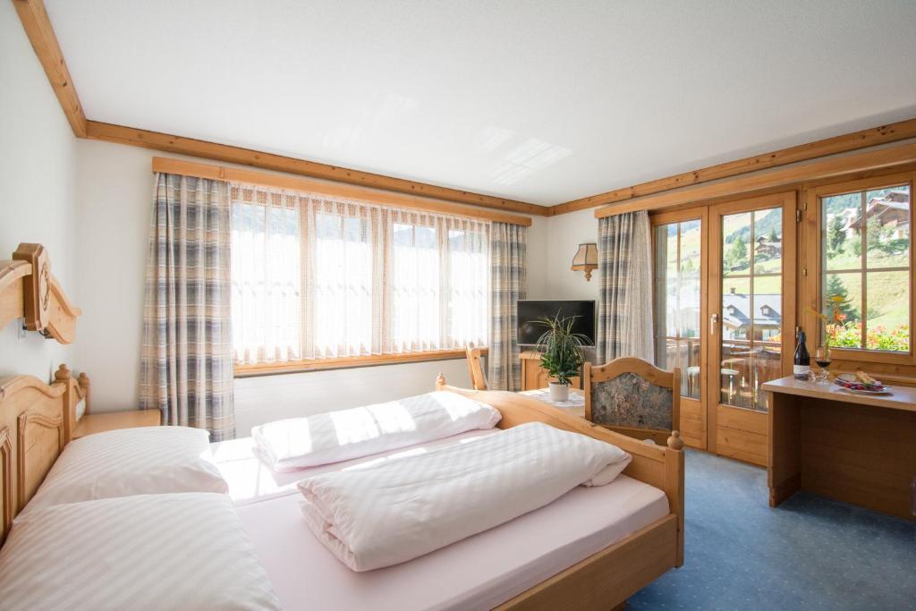 Hotel B&B Casa La Val Седрун Номер фото